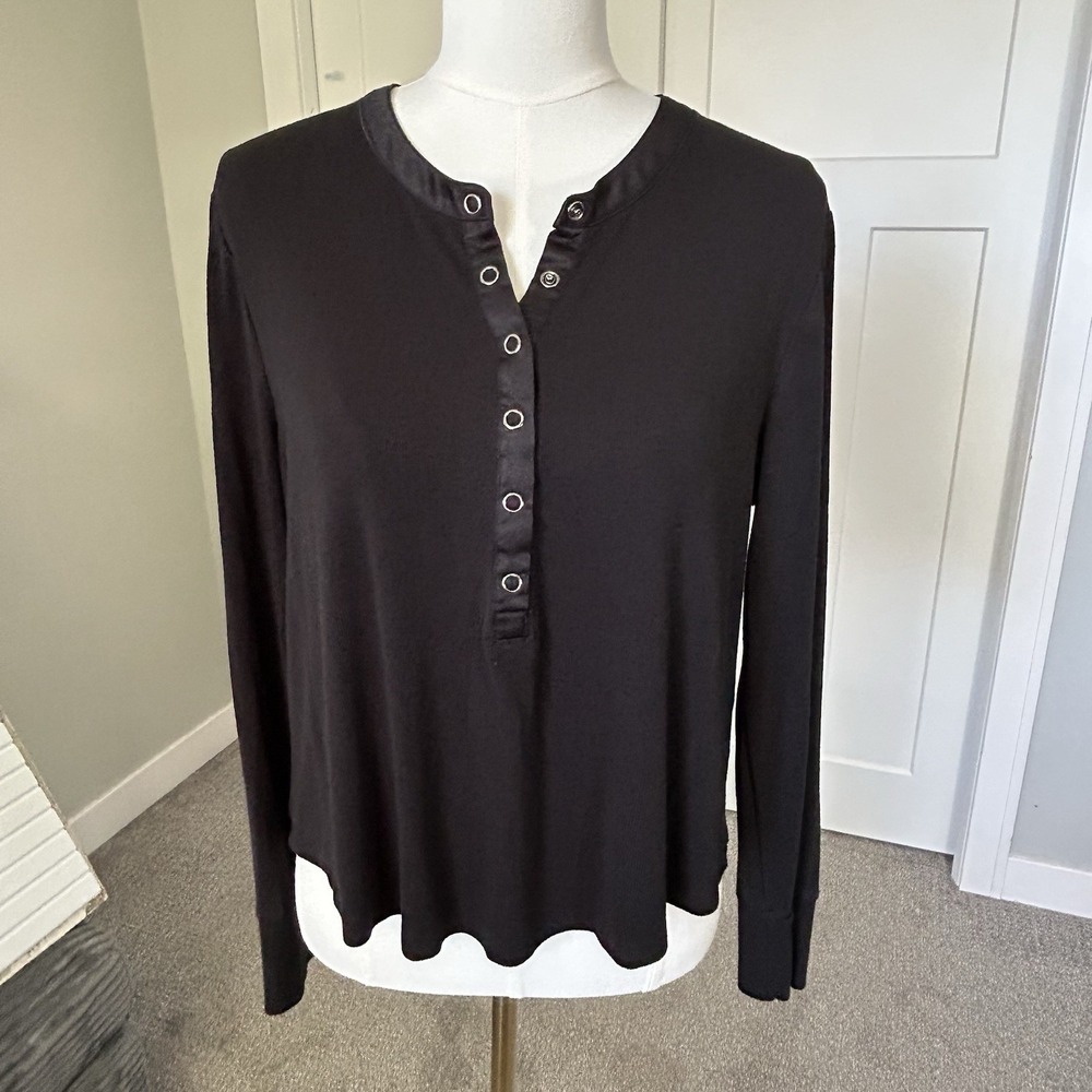 EVEREVE Bia Sleek Henley Women XL Black Bamboo Viscose Snap Long Sleeve